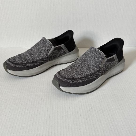 Skechers Hands Free Slip-Ins Black and Gray Men's Size 8.5 - Picture 1 of 10